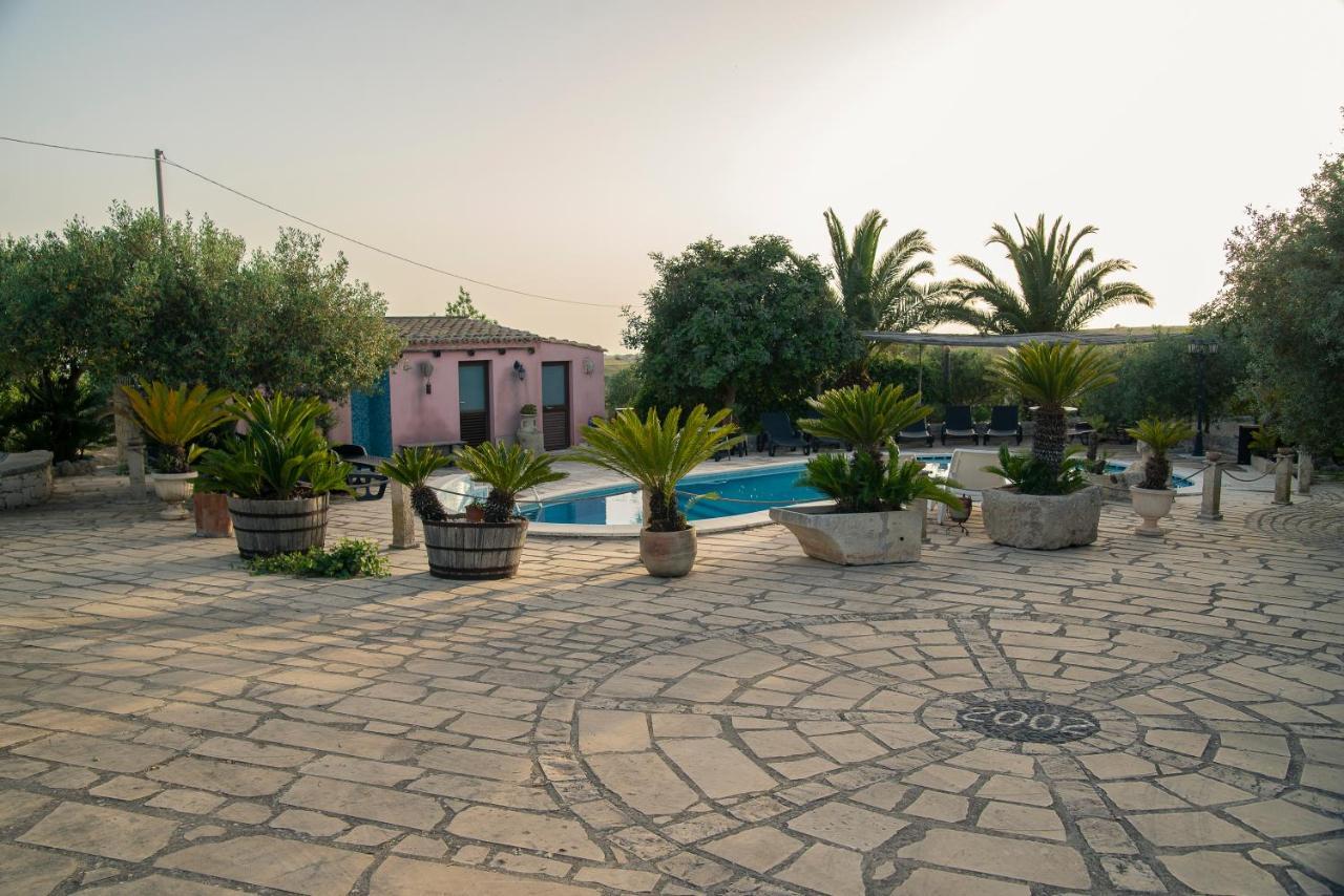 Dependance In Villa Con Piscina Ragusa Exteriér fotografie